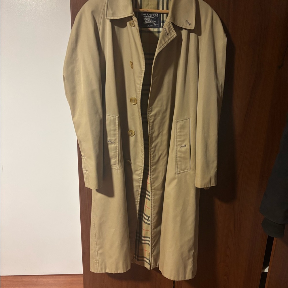 Burberry Classic Check Pattern Coat